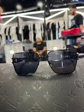 SUNGLASSES - LOUIS VUITTON