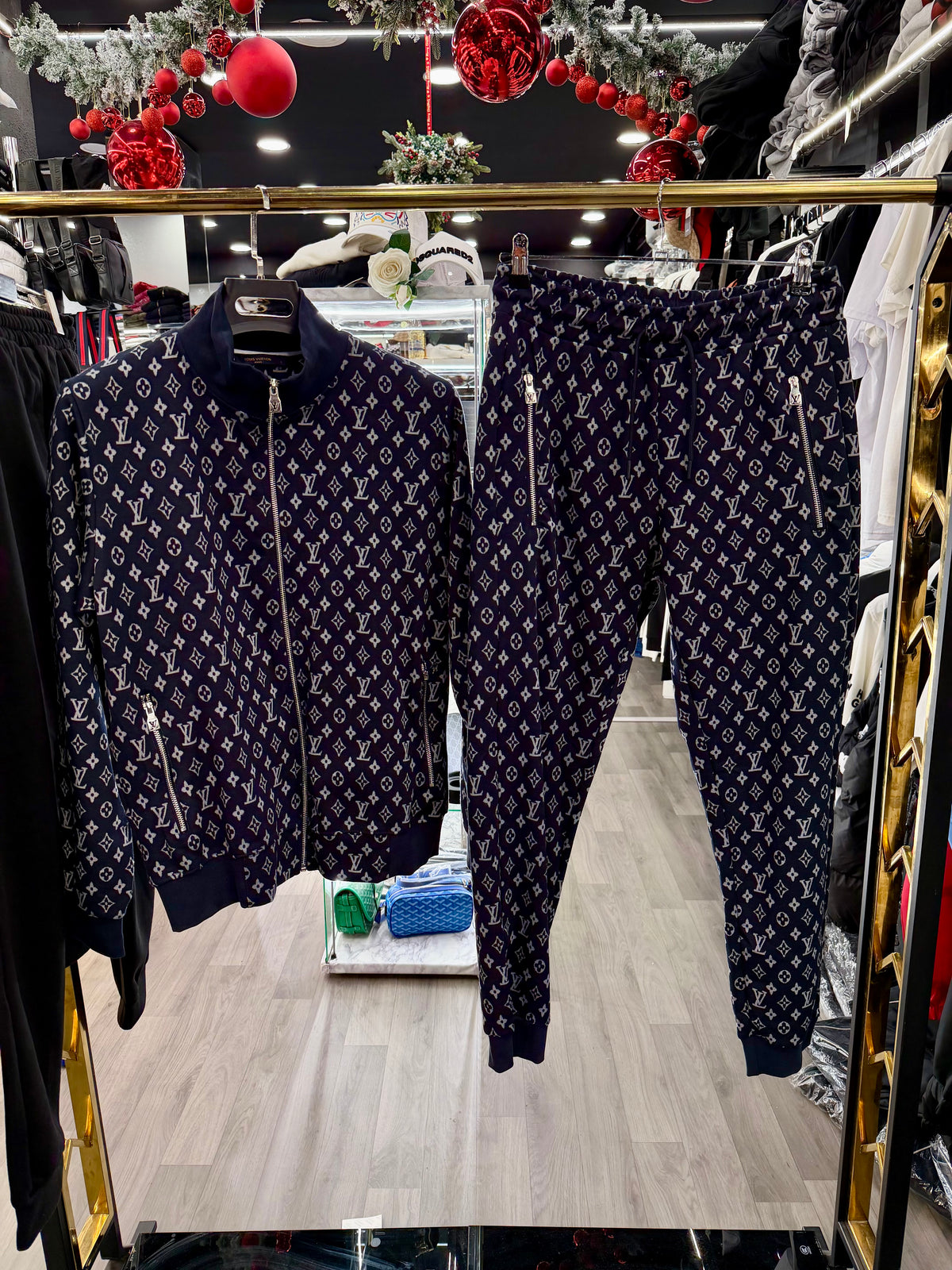 LOUIS VUITTON - ΣΕΤ ΦΟΡΜΕΣ