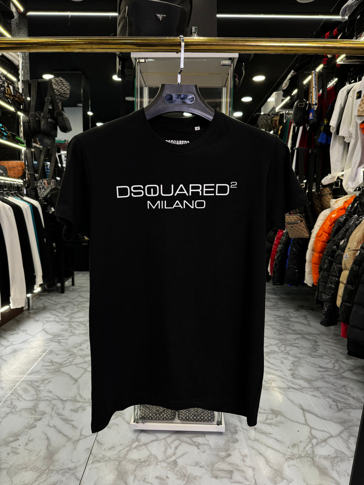 T-SHIRT CODE 2033
