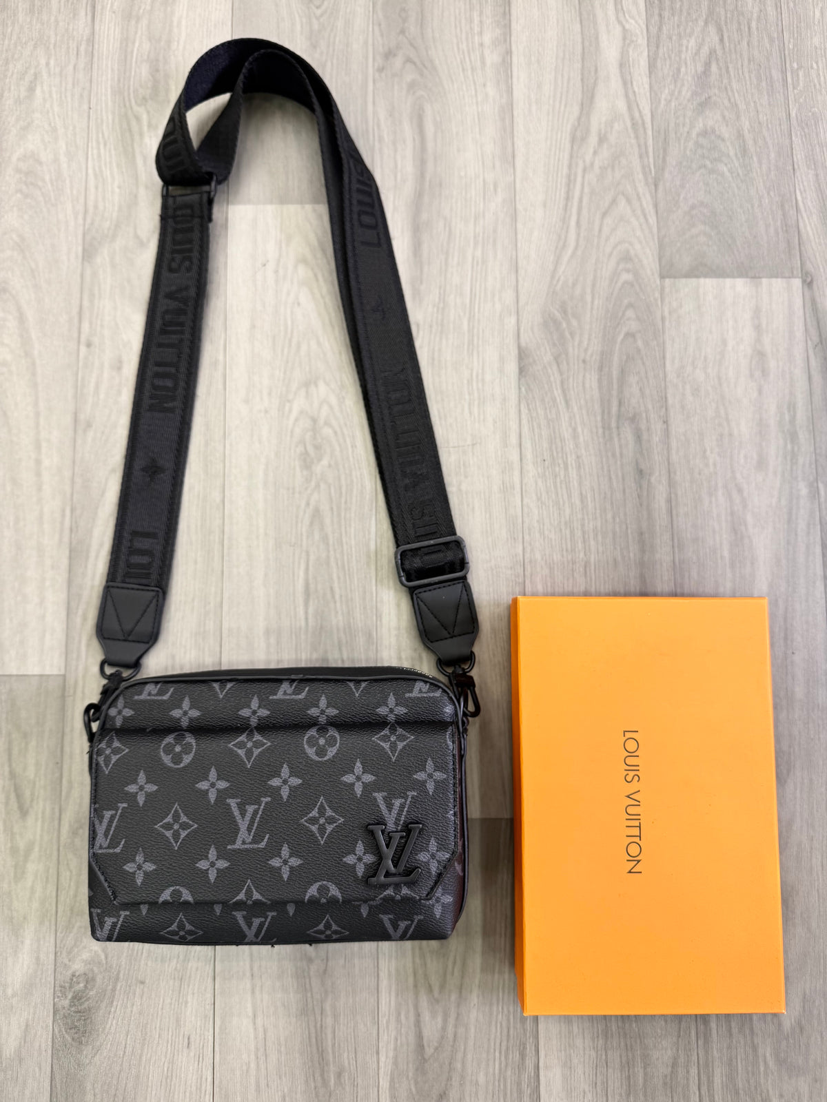 ΤΣΑΝΤΑΚΙ - LOUIS VUITTON 2026