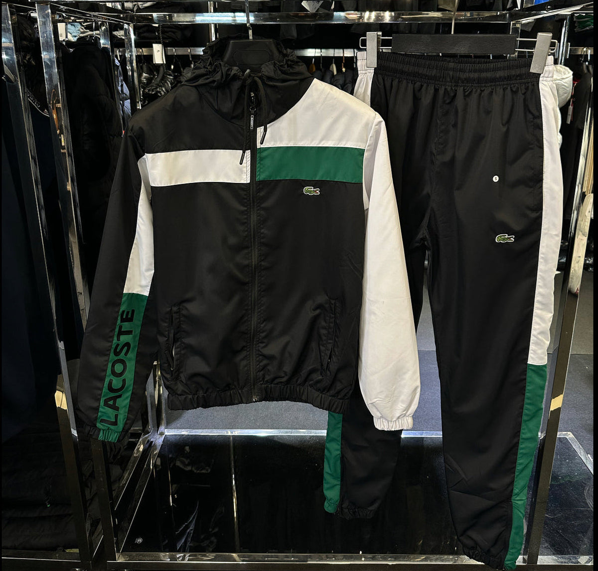Lacoste φόρμα σετ