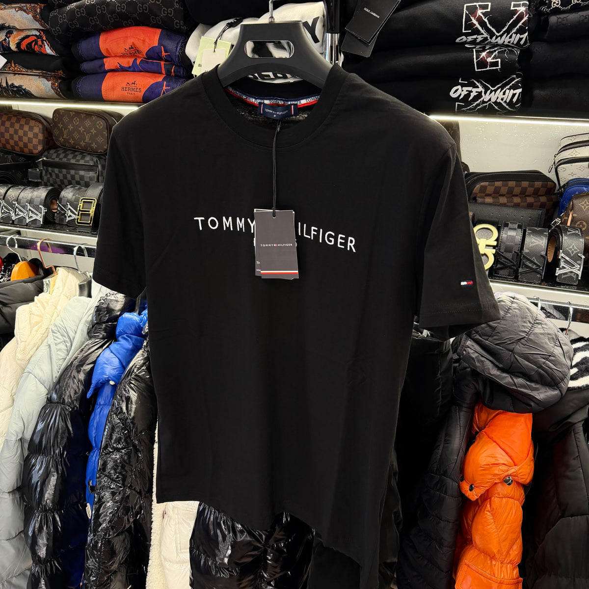 T- SHIRT - TOMMY HILFIGER