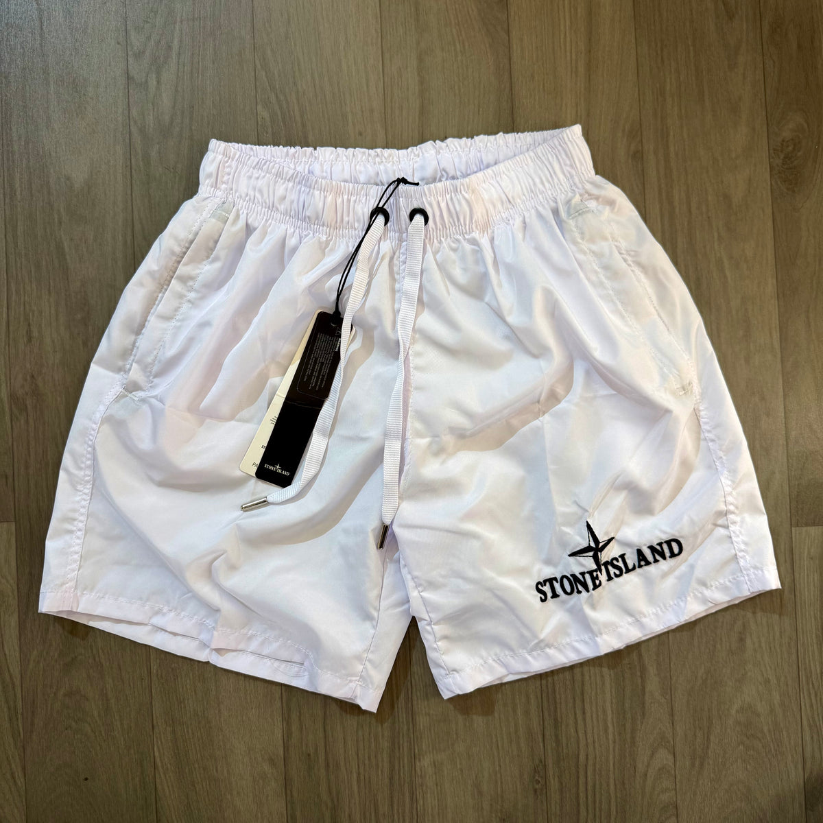 ΜΑΓΙΟ - STONE ISLAND 1+1