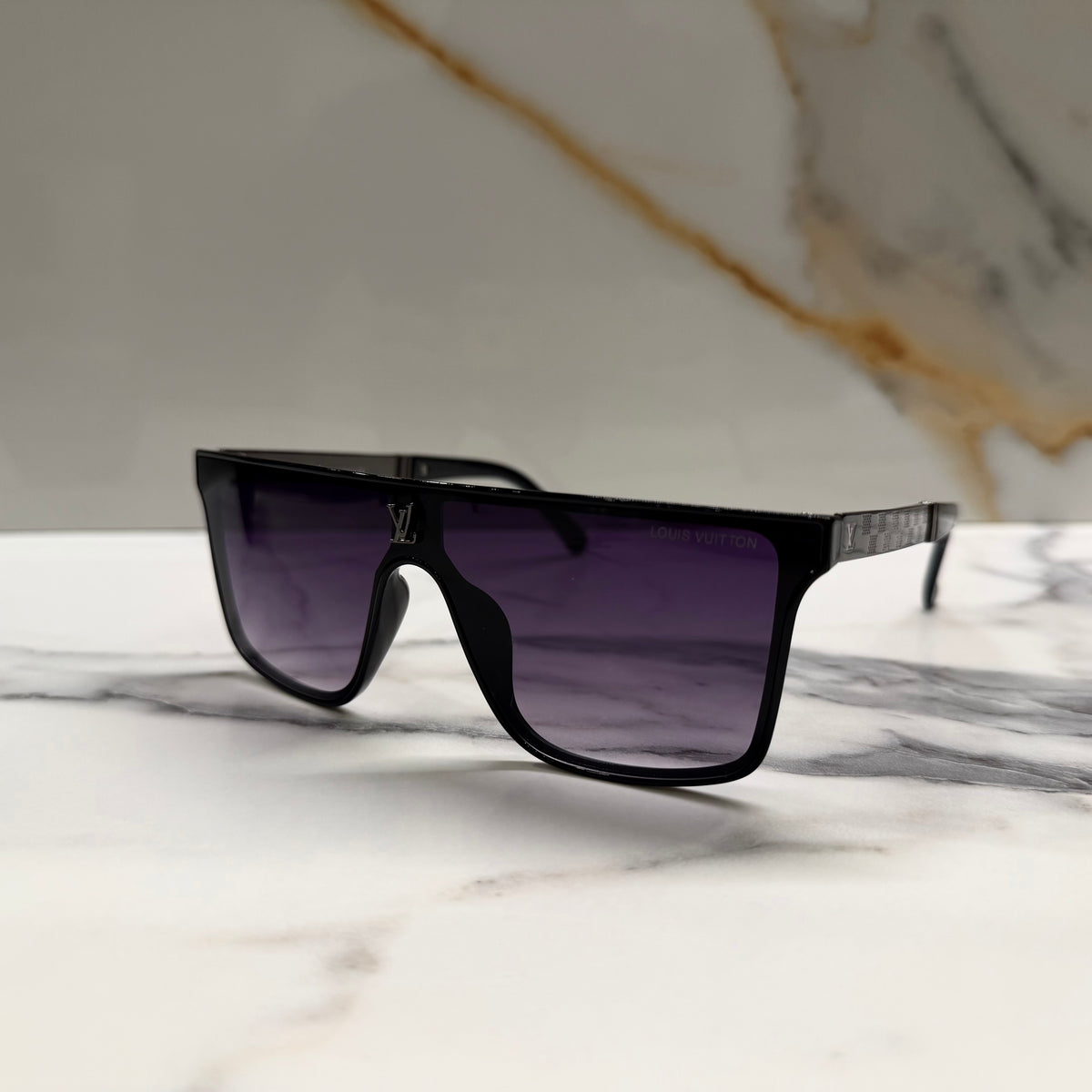 SUNGLASSES - LOUIS VUITTON