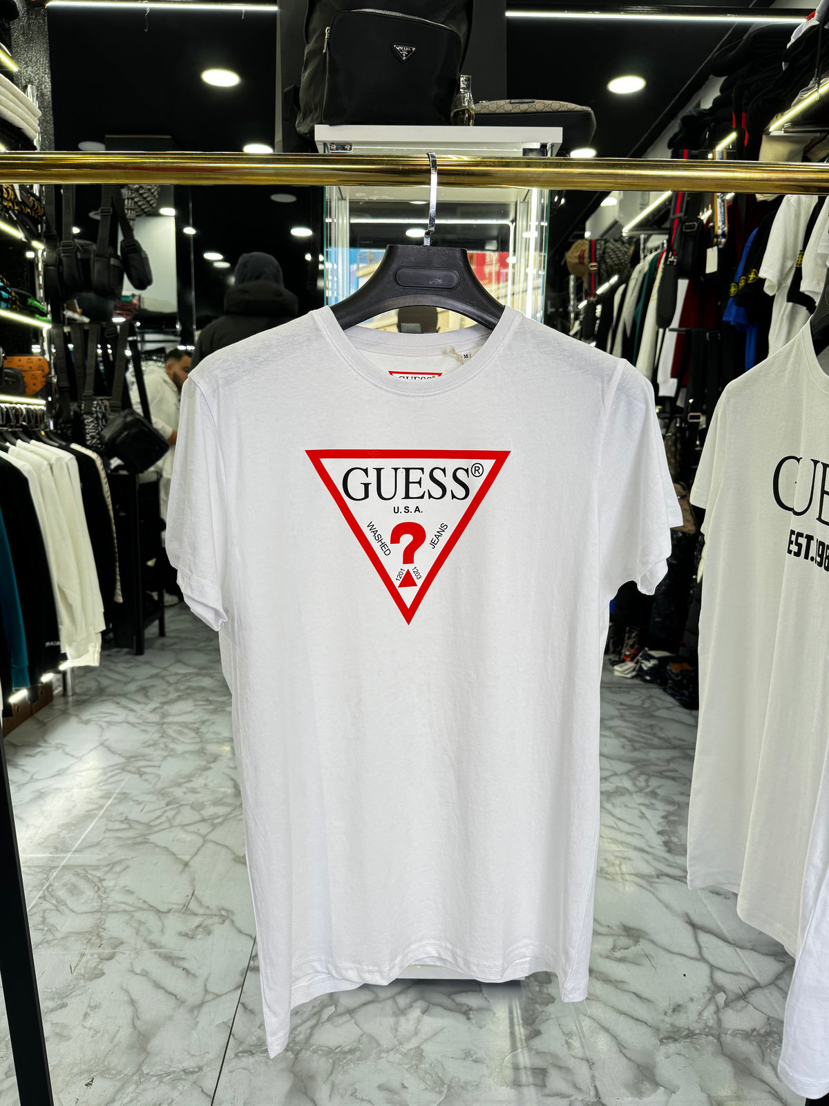 T-SHIRT CODE 2054