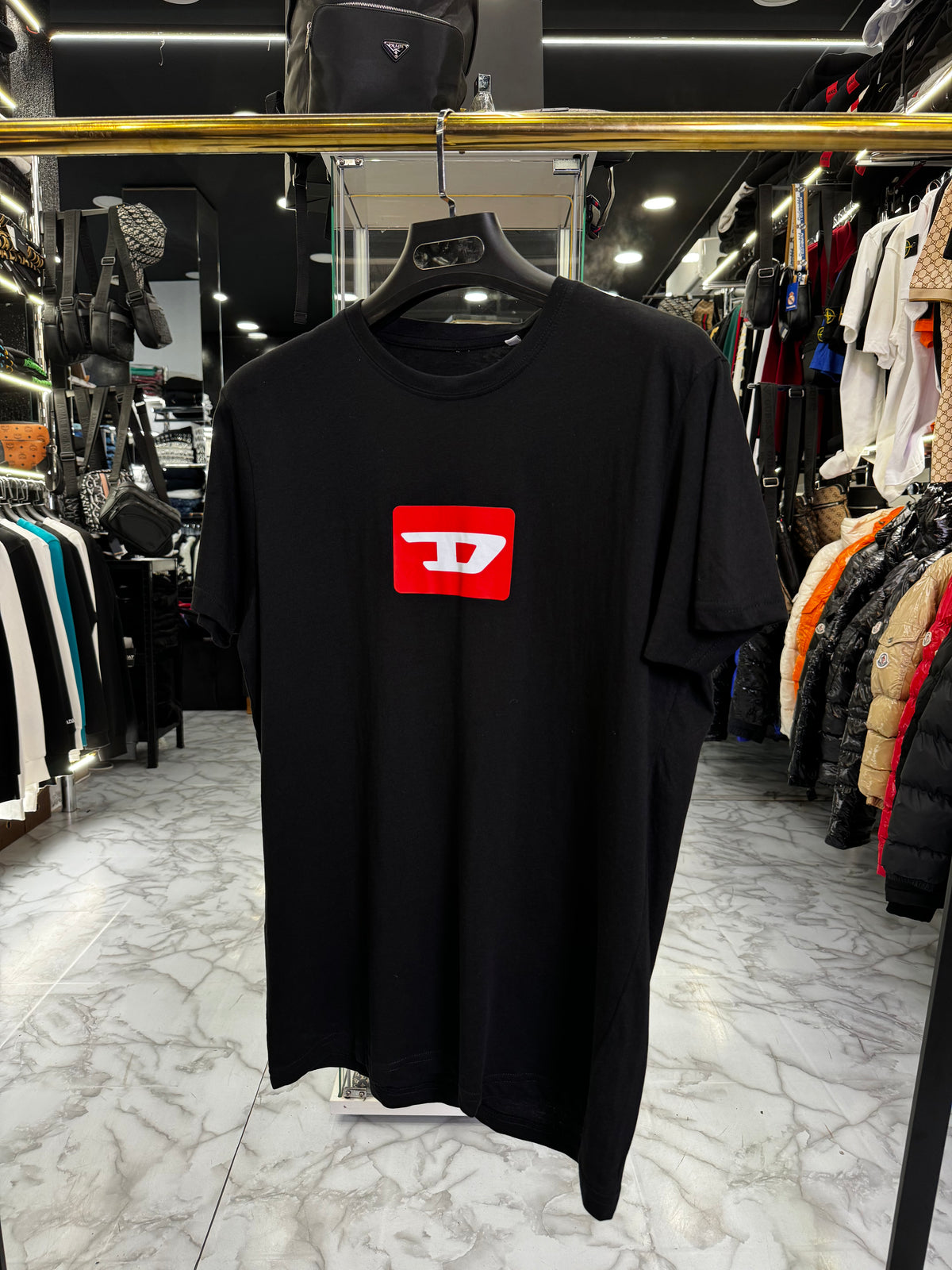 T-SHIRT CODE 2099