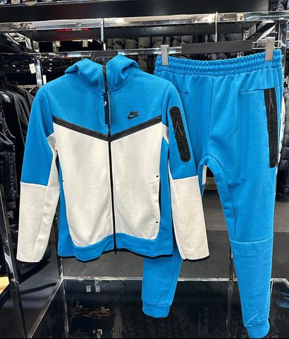 NIKE ΣΕΤ TECH FLEECE -ΜΠΛΕ ΛΕΥΚΟ