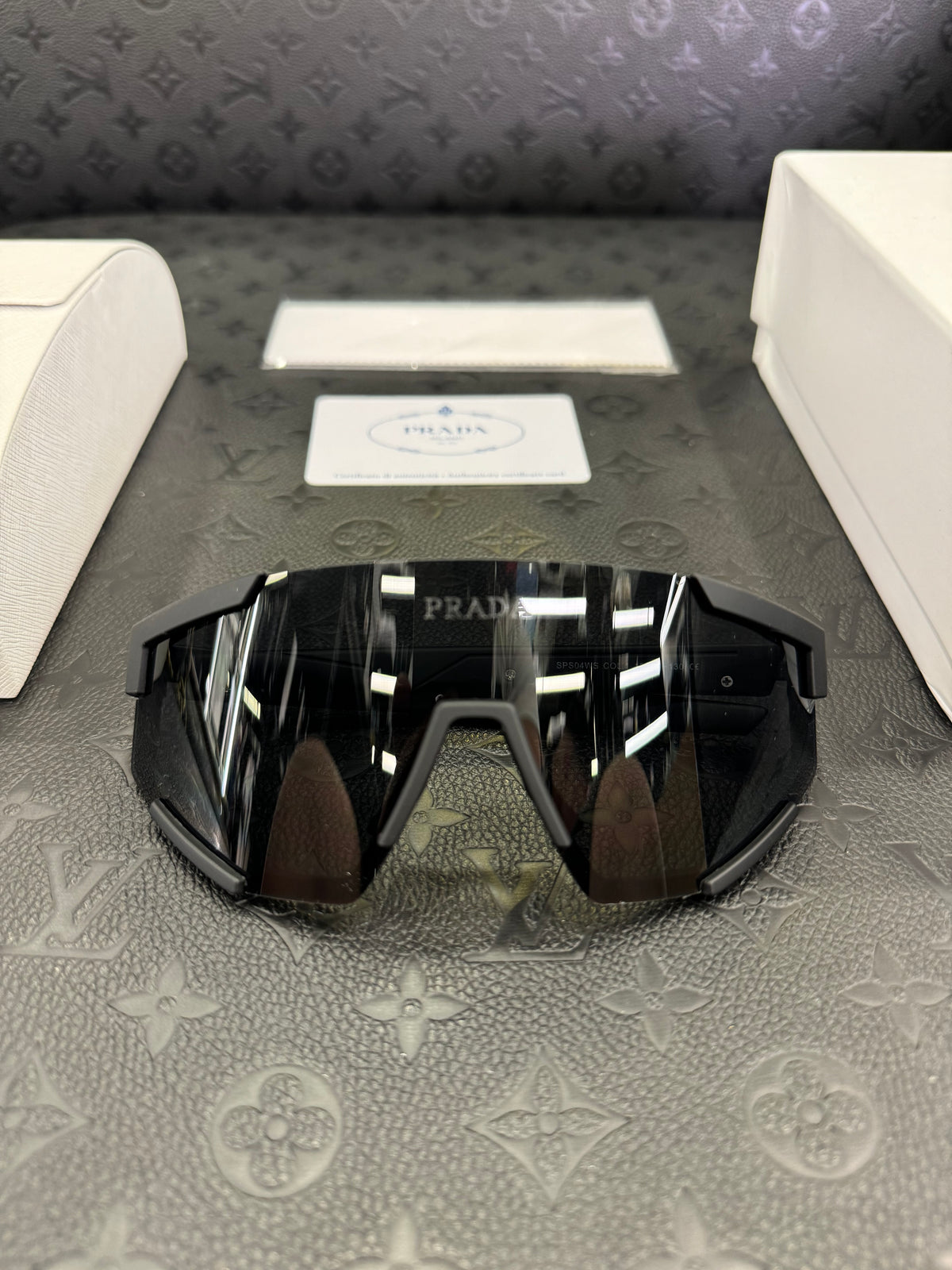 SUNGLASSES - PRADA