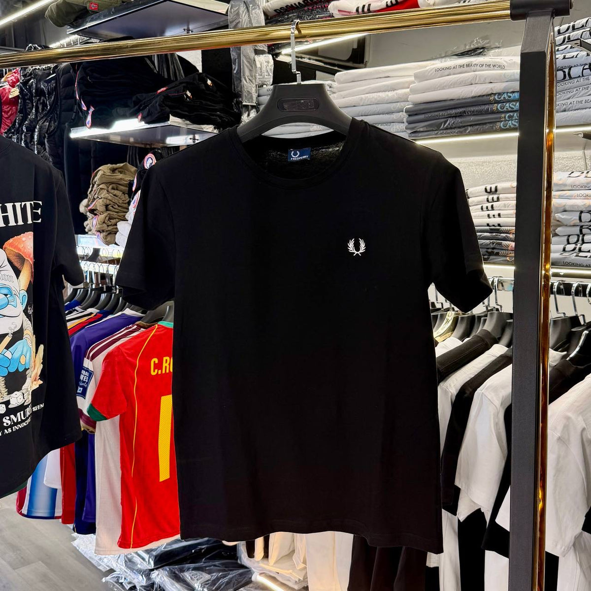 T-SHIRT - FREDPERRY