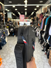 ΤΣΑΝΤΑΚΙ - TOMMY HILFIGER 2026